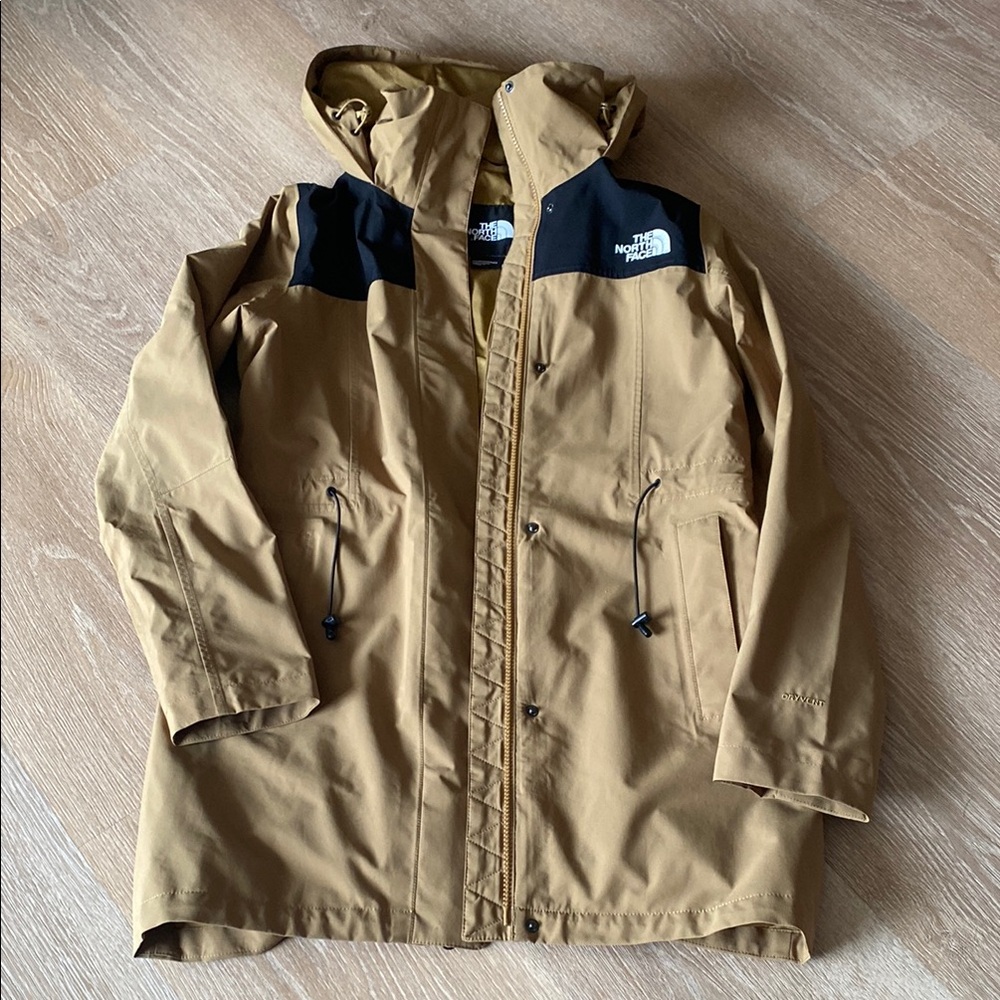 The North Face Women’s Tan Hooded Rain/Parka Jacket